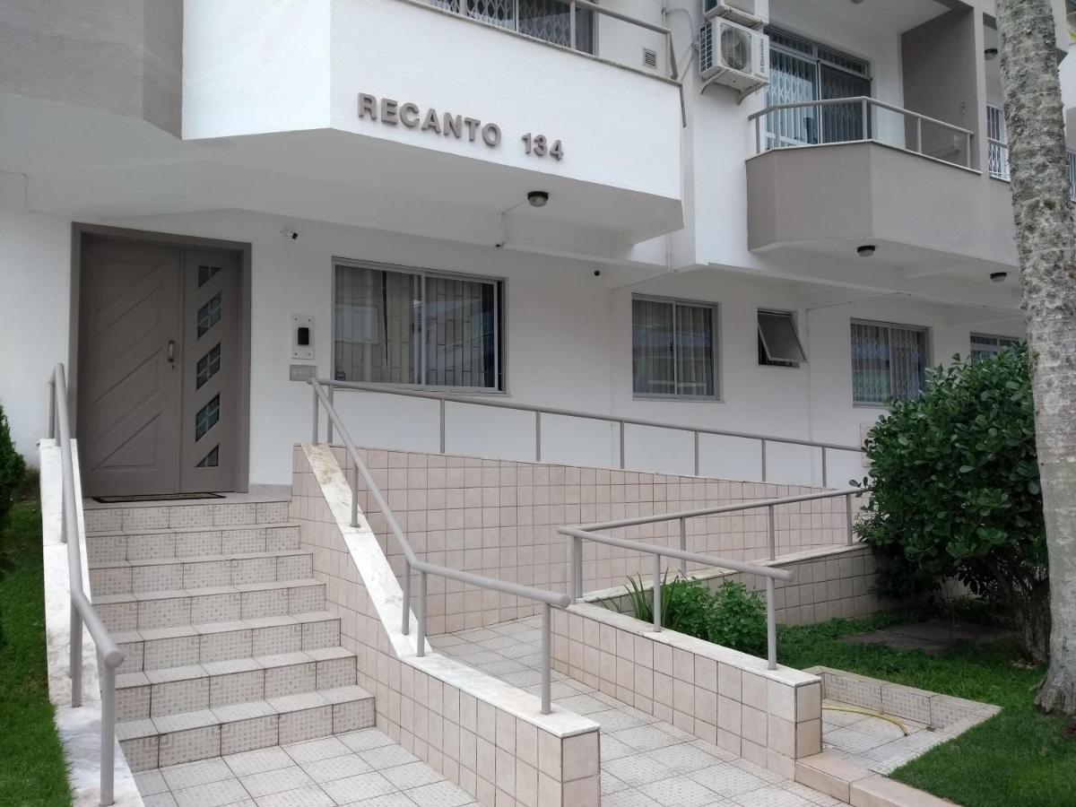 Ferienwohnung Apto Na Praia De 1 Dormitorio Com Vista Pro Mar A Poucos Passos Da Areia Florianópolis Exterior foto